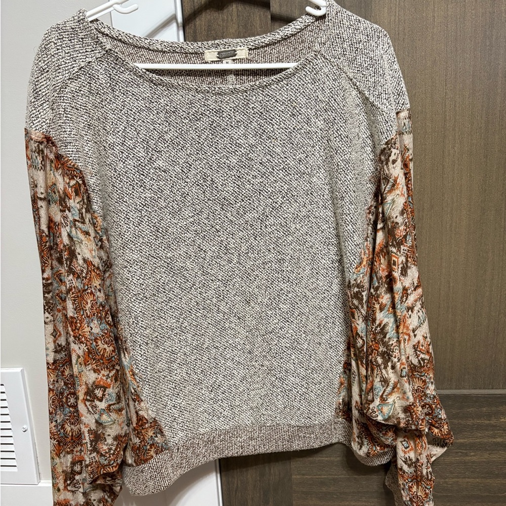 Buckle Heathered Knit Sweater with Floral Sleeves